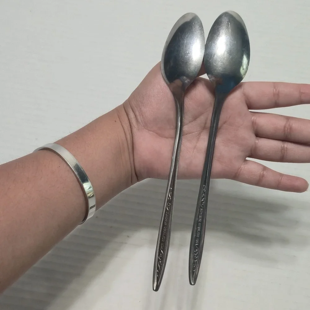 Vintage Superior Stainless USA Teaspoon Flatware Floral Rose‎ Oval Set Of 2